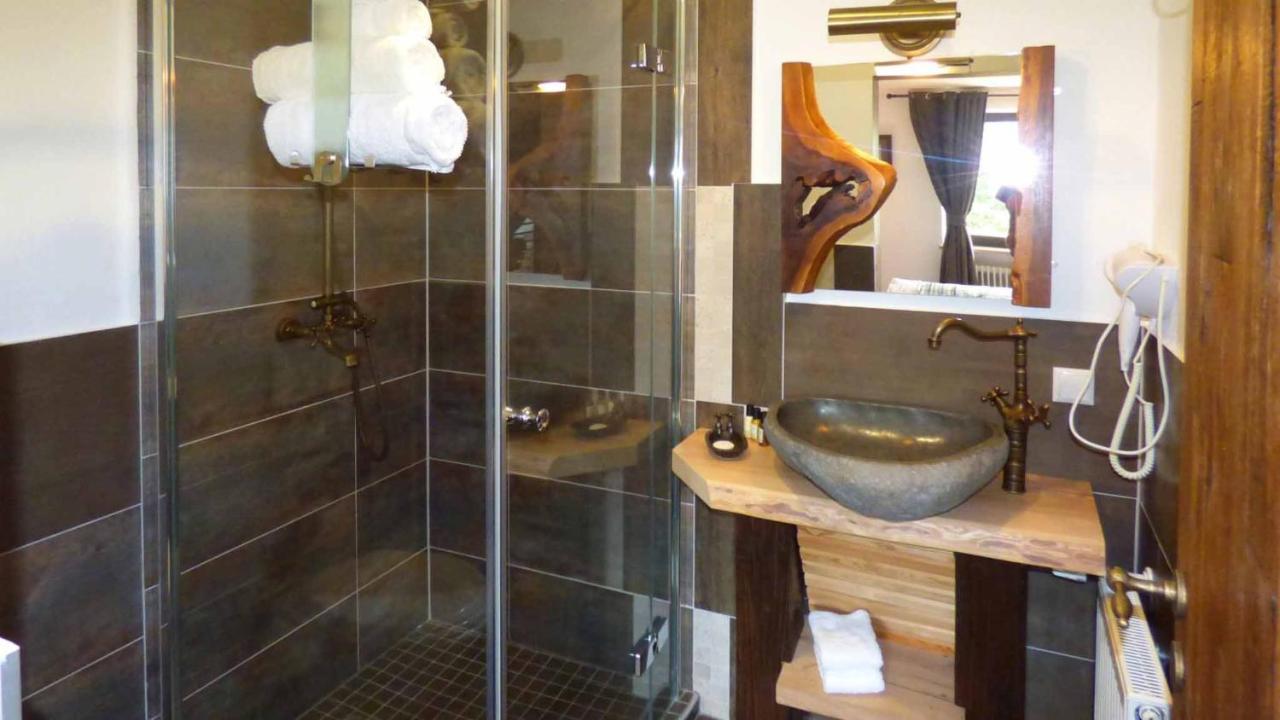 Haus Der 5 Kontinente Apartment Böbrach Екстериор снимка